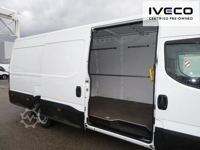 Kastenwagen hoch IVECO Daily 35S16V Klima, AHK, PDC, lang + hoch
