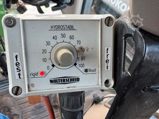 Tractor John Deere 8295 R / kein AdBlue / Rückfahreinrichtung