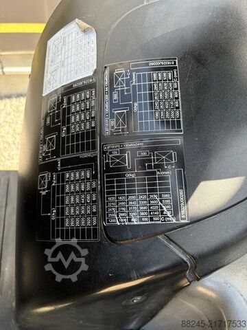 VS-22819 empilhadeira elétrica triplex Still RX60-50 STILL RX60-50