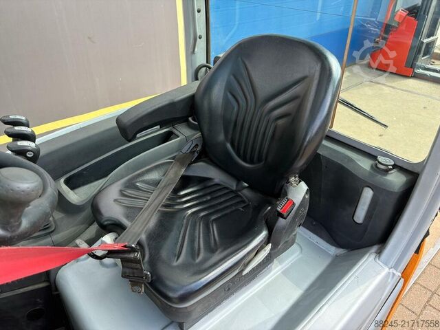 VS-22807 Empilhadeira elétrica triplex Still RX20-16C STILL RX20-16C