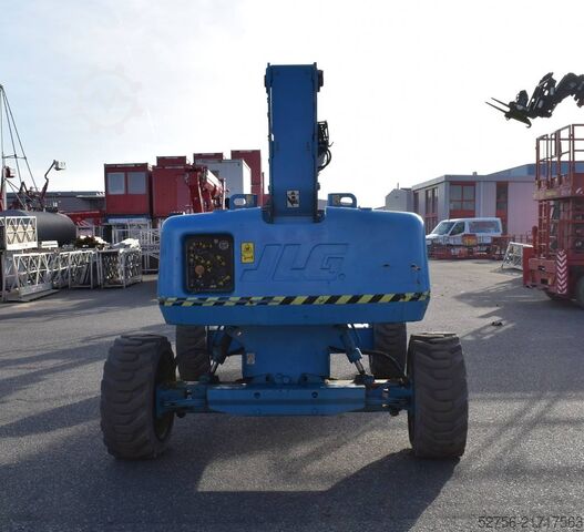 Plataforma de trabalho telescópica articulada JLG M 600 JP