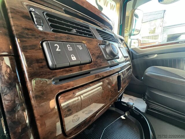 Standardni tegljač Daf XF  530 SC Retarder ACC Kühlbox Vollspoiler Leder