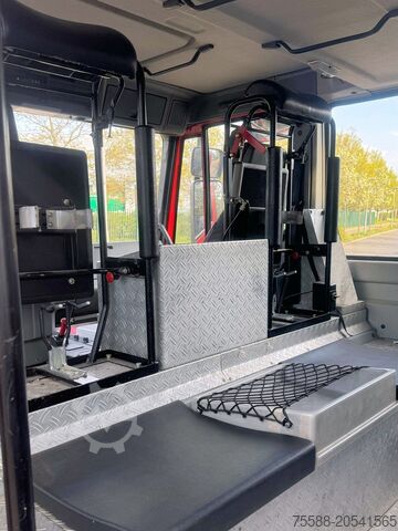 Feuerwehr Tanklöschfahrzeug TLF16/25 4x4 Iveco 135E22 TLF 16/25 4x4 Allrad MAGIRUS