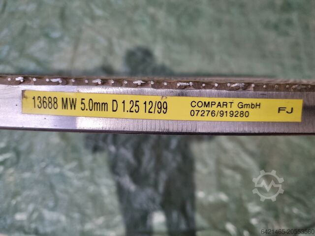 Machine à tamis à gobelet Allgaier TSM 1600