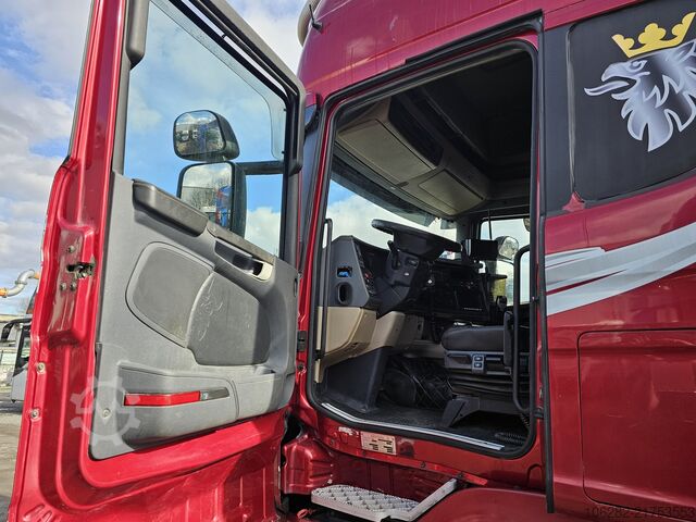 Standart çekici ünitesi SCANIA R620 Topline LA6X4HNB V8