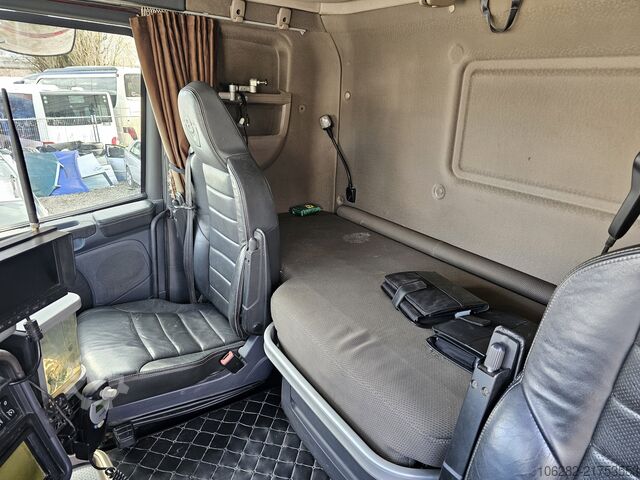 Standart çekici ünitesi SCANIA R620 Topline LA6X4HNB V8