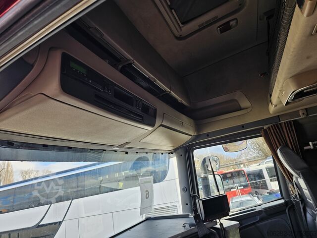 Standart çekici ünitesi SCANIA R620 Topline LA6X4HNB V8