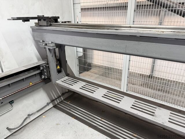 Hidrolik abkant pres Bystronic ByBend Smart 225/4100