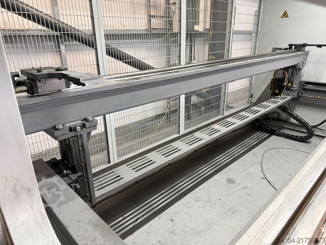 Hidrolik abkant pres Bystronic ByBend Smart 225/4100