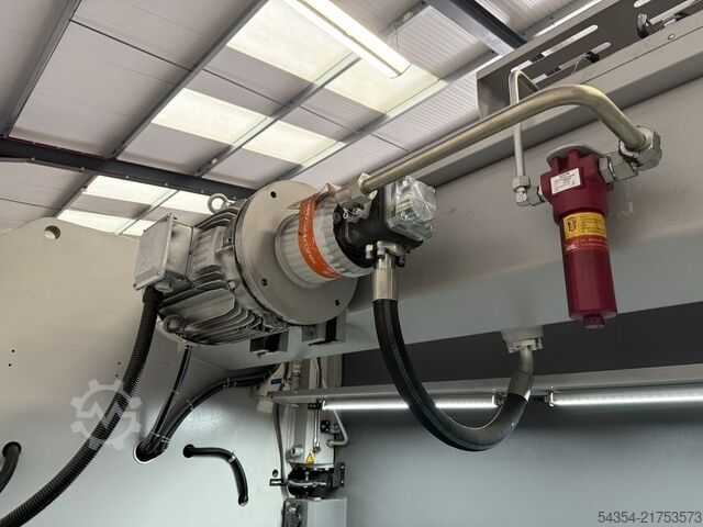 Hidrolik abkant pres Bystronic ByBend Smart 225/4100