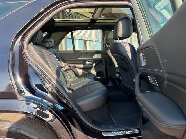 Yükleme platformu Mercedes-Benz GLE 300d 4M AMG+Pano+Burm+Memory+360
