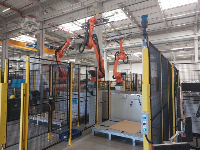 Tunnel di lavaggio con robot WEBER CEEVER KUKA 