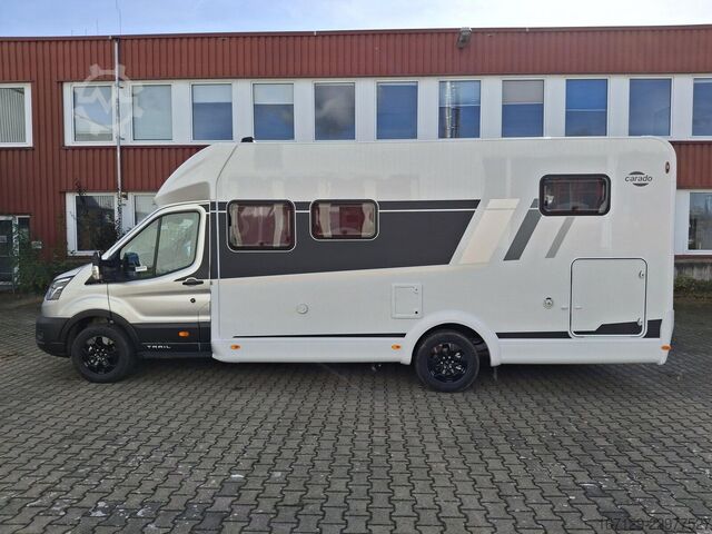 Félintegrált lakóautó CARADO Edition27 T Ford 457