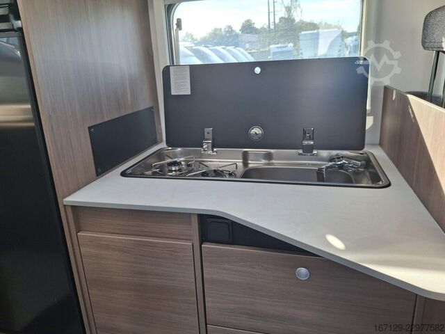 Camping-car semi-intégré CARADO T 338S