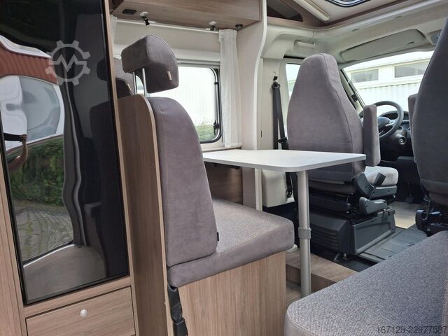 Camping-car semi-intégré CARADO V 347 Safety ACC, Automatik, Multimedia