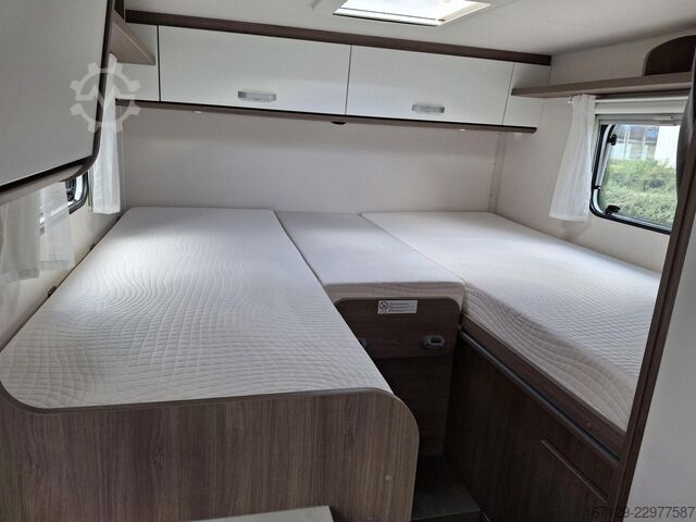 Camping-car semi-intégré CARADO V 347 Safety ACC, Automatik, Multimedia