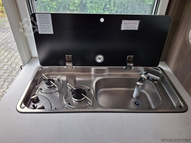 Camping-car semi-intégré CARADO V 347 Safety ACC, Automatik, Multimedia