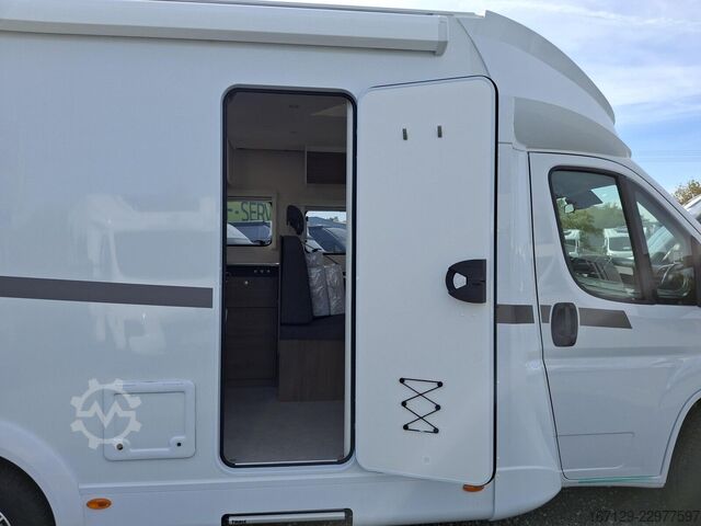Camping-car semi-intégré CARADO T 338S