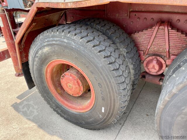Dreiseitenkipper Mercedes-Benz 26-35 SK 6X4