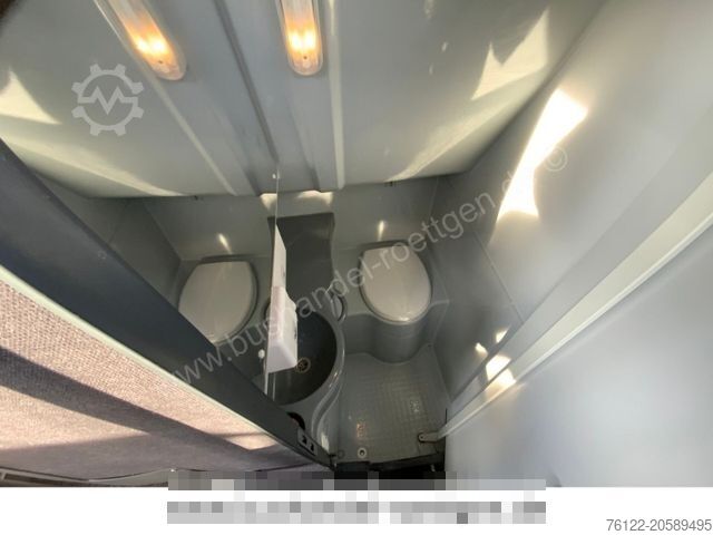 Långfärdsbuss MERCEDES-BENZ Tourismo 16 RHD / S 516 HD / Travego / R9