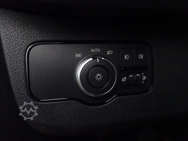 Hög tak skåpbil MERCEDES-BENZ Sprinter III Kasten RWD 317 CDI MBUX Navi 360°-K