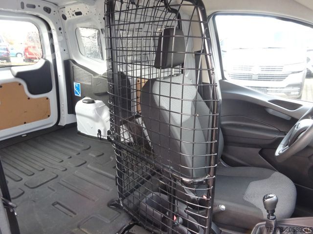 Skåpbil FORD Transit Courier Kasten 75PS Klima