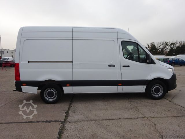 Hög tak skåpbil MERCEDES-BENZ Sprinter III Kasten 317 CDI