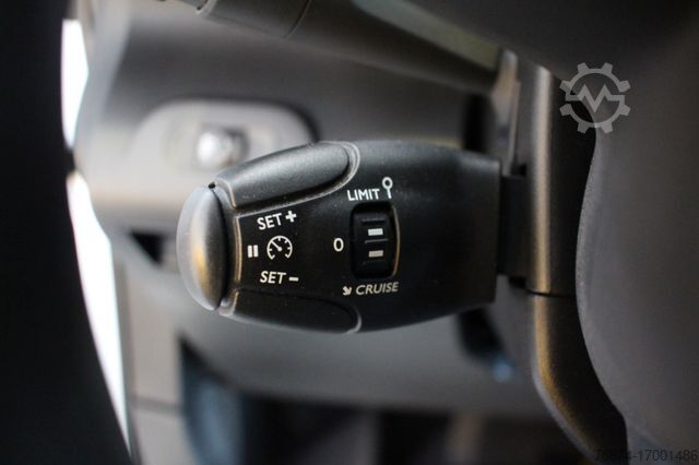 Kastenwagen CITROEN Berlingo Kasten Club XL/L2 EHZ 3-Sitzer AHK