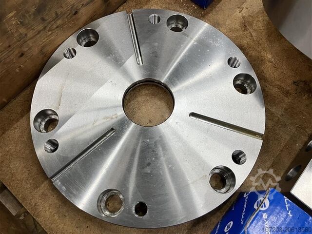 Drieklauwplaat Samchully HC-24