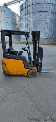 Elektro-Gabelstapler Jungheinrich EFG 213