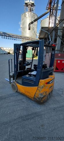 Elektro-Gabelstapler Jungheinrich EFG 213
