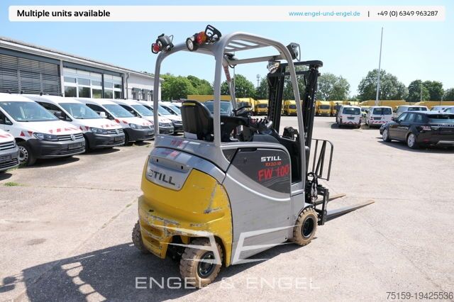 Voorlader vorkheftruck still RX 20-18P/H 4-RAD