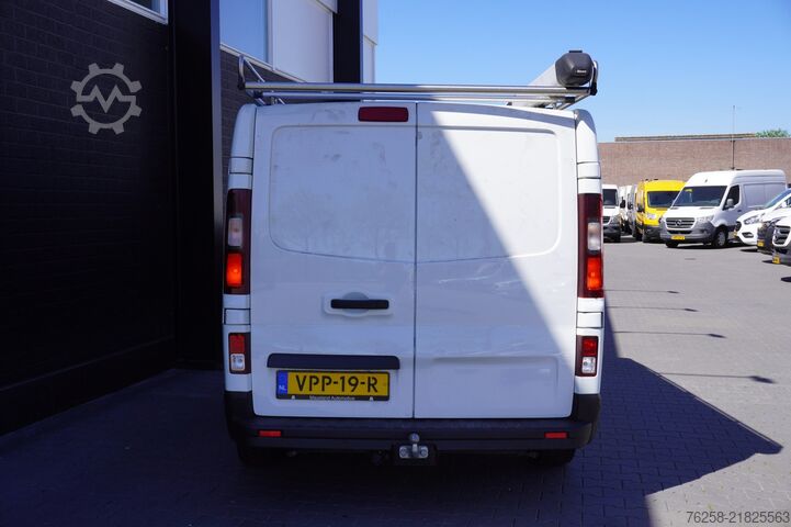 Delivery van Renault Trafic 2.0 dCi 130PK L2 EURO 6 - Airco - Navi -...