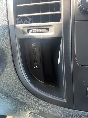 Κλειστό βαν MERCEDES-BENZ Vito 114 MIXTO LANG KLIMA TEMPOMA KAMERA LED AHK