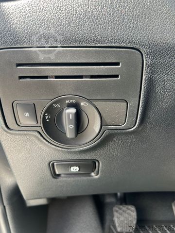 Κλειστό βαν MERCEDES-BENZ Vito 114 MIXTO LANG KLIMA TEMPOMA KAMERA LED AHK