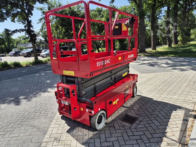 Scissors lift MAGNI ES1012AC