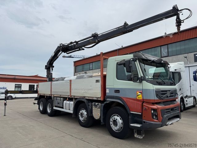 Düz kasa kamyon VOLVO FMX 460 * 8 X 4 * PRITSCHE HIAB KRAN 10 M *B & B