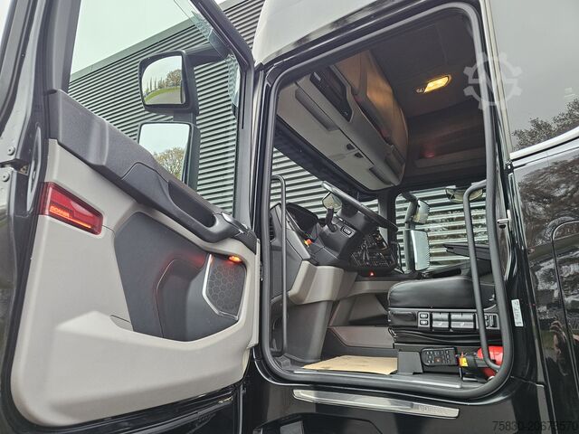 Standard-SZM Scania R580 V8 4X2 / HYDRAULIC / RETARDER / FULL AIR