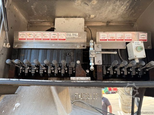 Semitrailer Mixer De Buf BM 12-36-2SPR m/ belt Theam TSR15