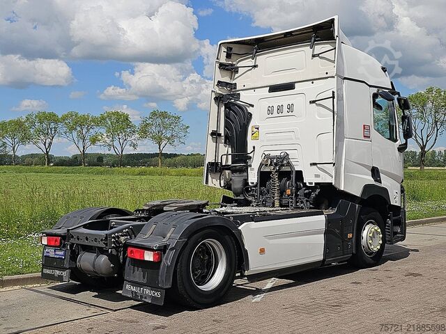 Standard-SZM RENAULT T 460