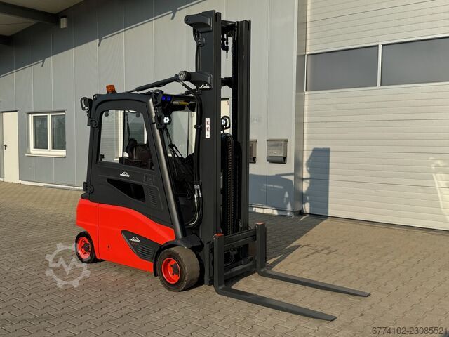 Elektrisk 4-hjulet Linde E20PL-386-02 + Ladegerät 3775 --EK