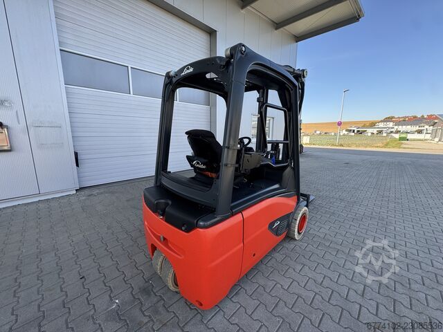 Chariot élévateur électrique à 3 roues Linde E20L + Ladegerät NEU 48120--EK