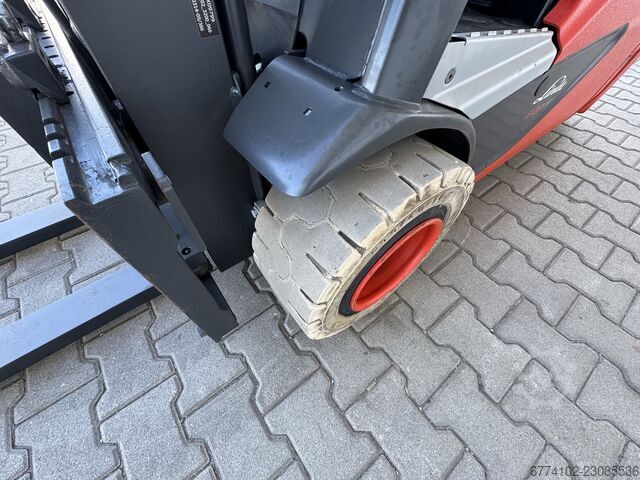 Chariot élévateur électrique à 3 roues Linde E20L + Ladegerät NEU 48120--EK