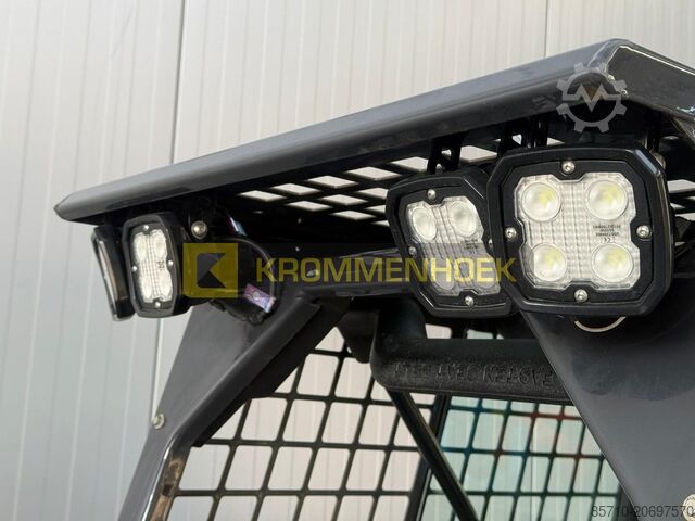 Încărcător pe roți Bobcat S 70