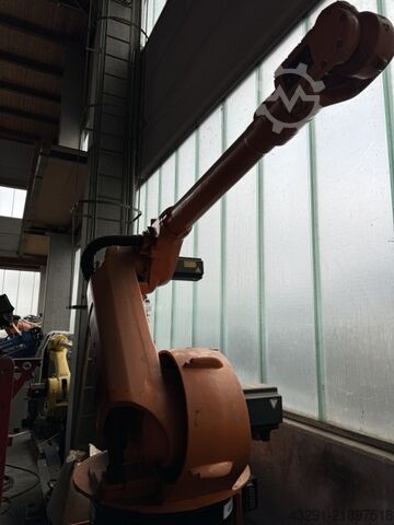 Industriële robot KUKA KR30L15/2 – KRC1