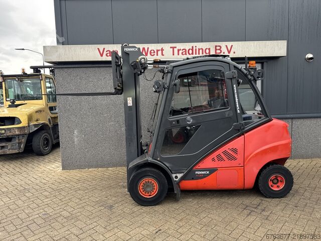  LINDE H35D-02 Triplo 535 Freelift / Sideshift / 4e Functie VW Diesel 2016