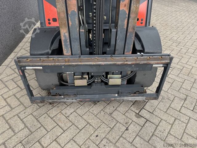  LINDE H35D-02 Triplo 535 Freelift / Sideshift / 4e Functie VW Diesel 2016