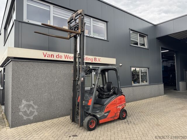Linde H20T-01 Duplo 315 volný zdvih / boční posuv / přestavovač vidlic LPG 2015 LINDE H20T-01 Duplo 315 Freelift / Sideshift / Vorkversteller LPG 2015