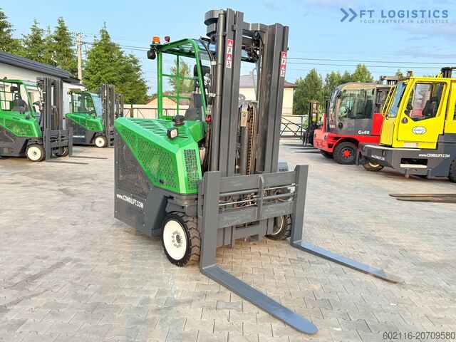 Carrello elevatore a 4 vie Combilift C4000CB TRIPLEX 5200MM FREE-LIFT TOP 1