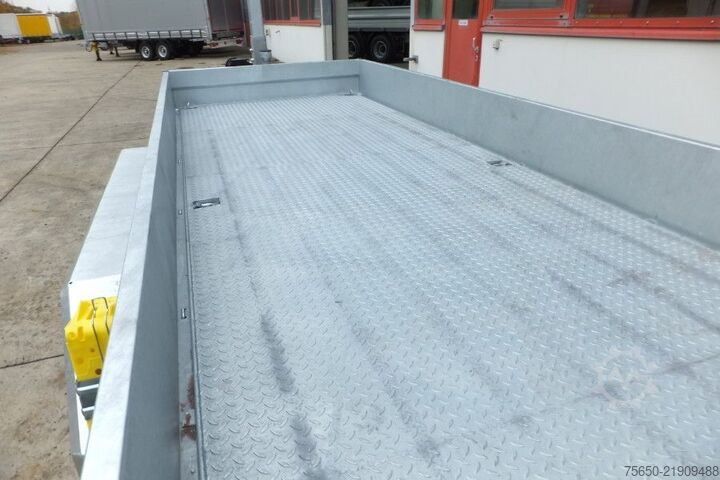 Rimorchio a pianale ribassato Möslein TT 11-E6x2  Tieflader für Fräsen breiten Rampen, Neu